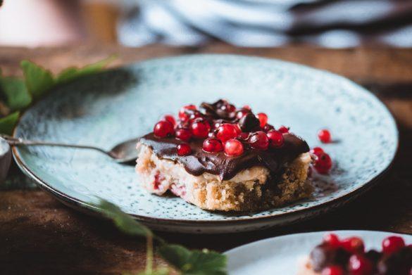 Donauwelle. Saksalainen piiras. Vegaani