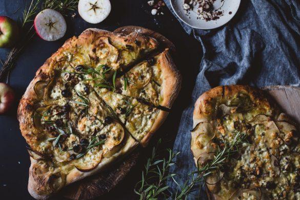 Omena-gorgonzolapitsa