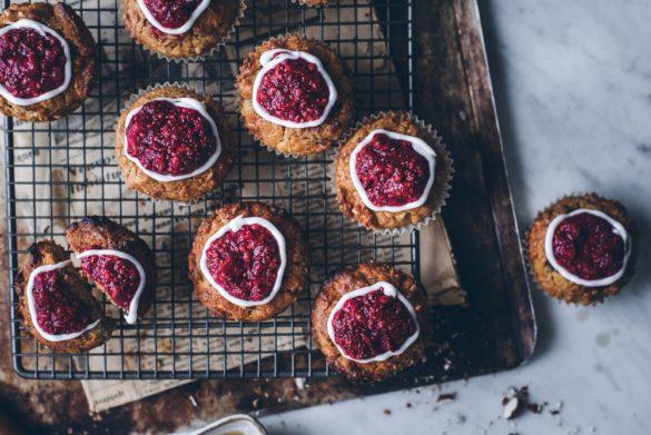 Runebergintortut. Vegaaninen