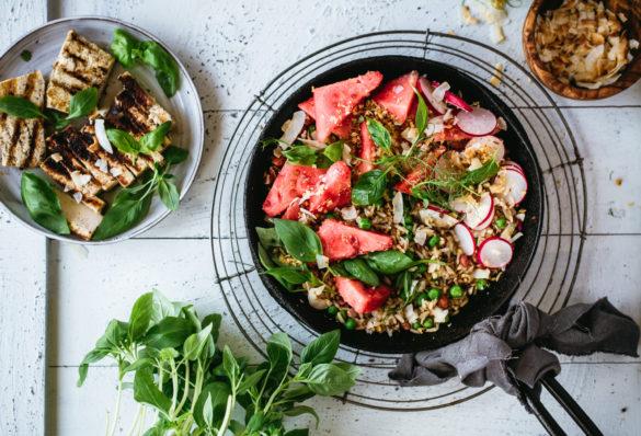 Paistettu thaimaalainen vesimeloni-riisi