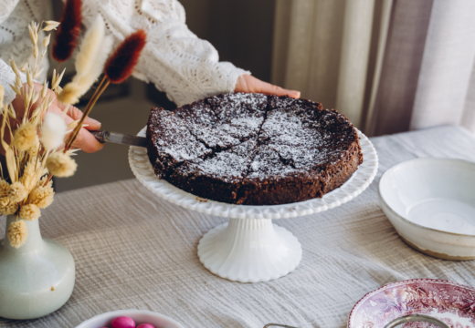 Mämmimutakakku. Gluteeniton ja vegaaninen