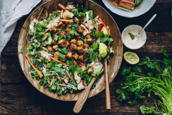 Banh mi salaatti. Vegaaninen