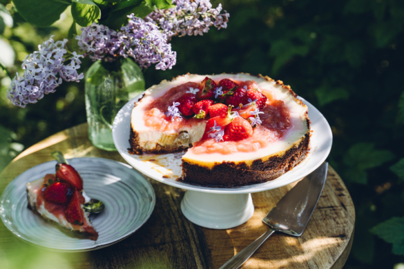 Rarparperijuustokakku. Vegaaninen