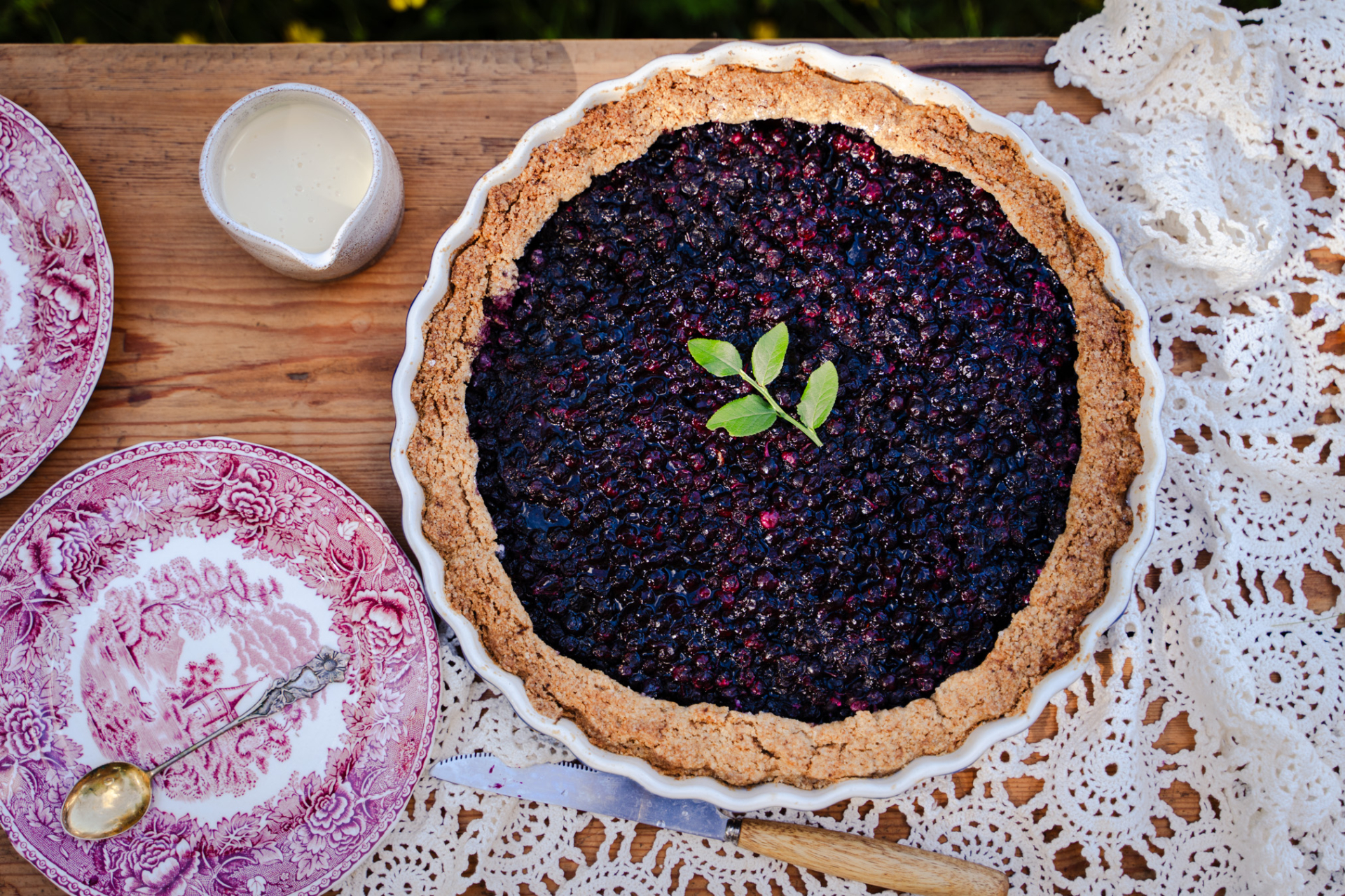 Perinteinen mustikkapiirakka. Vegaaninen.