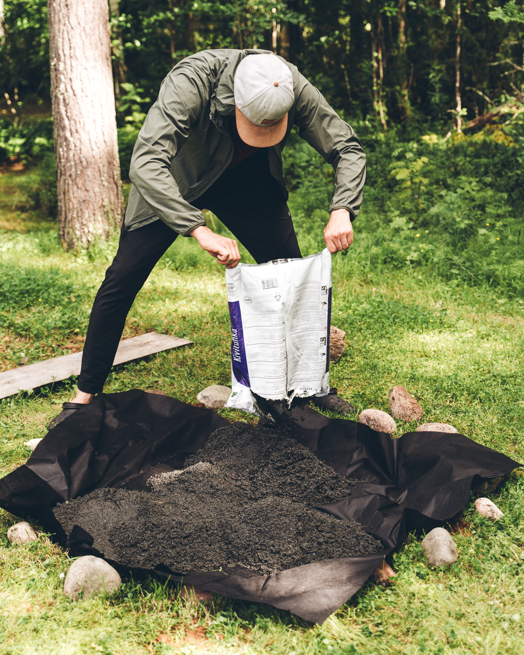 Nuotiopaikan rakentaminen 