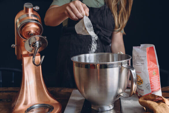 Yön yli pitsataikina- antaa pitsataikinalle todella hyvän rakenteen