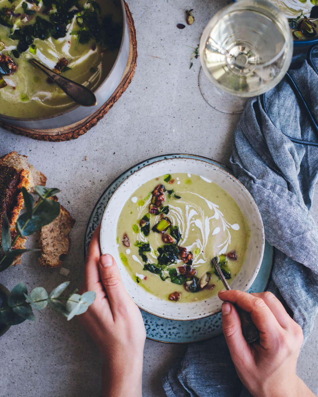 Peruna-purjososekeitto