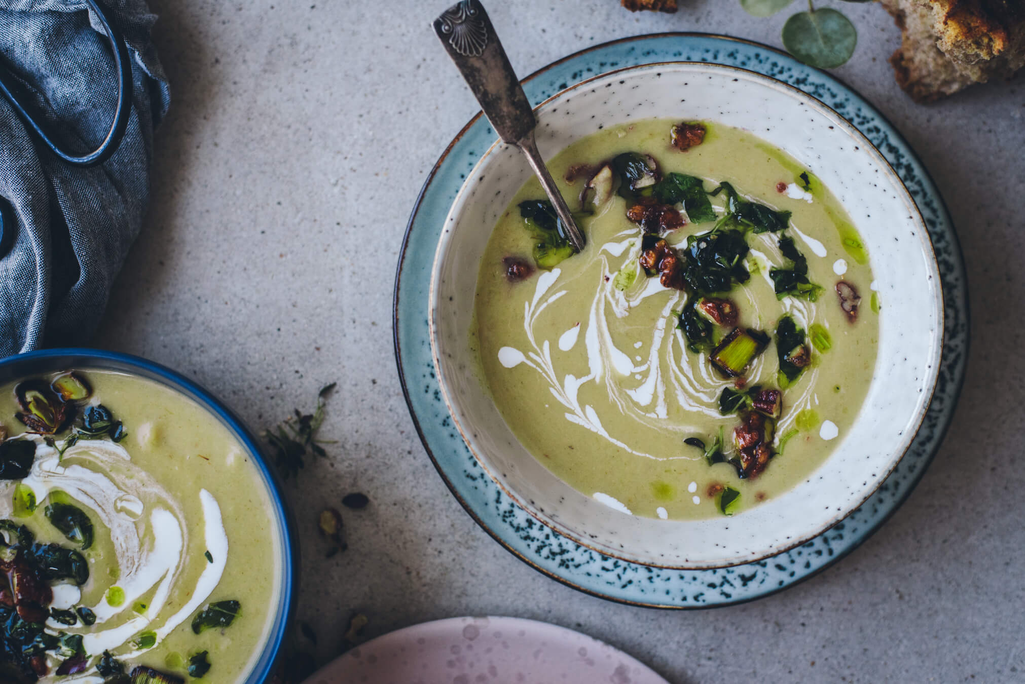 Peruna-purjososekeitto