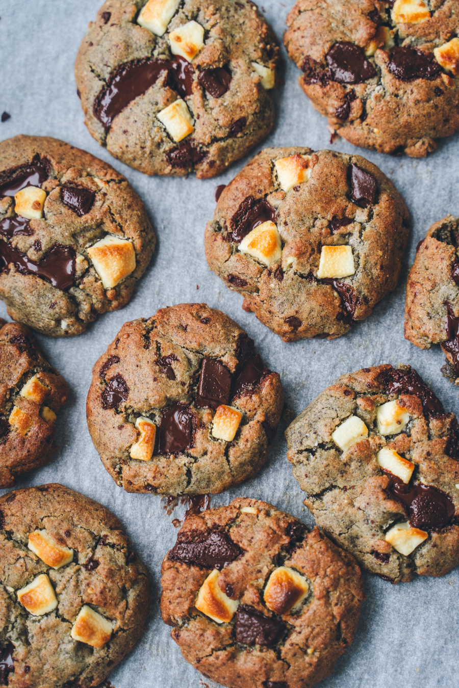 Härkäpapu-suklaahippukeksit. Vegaaninen