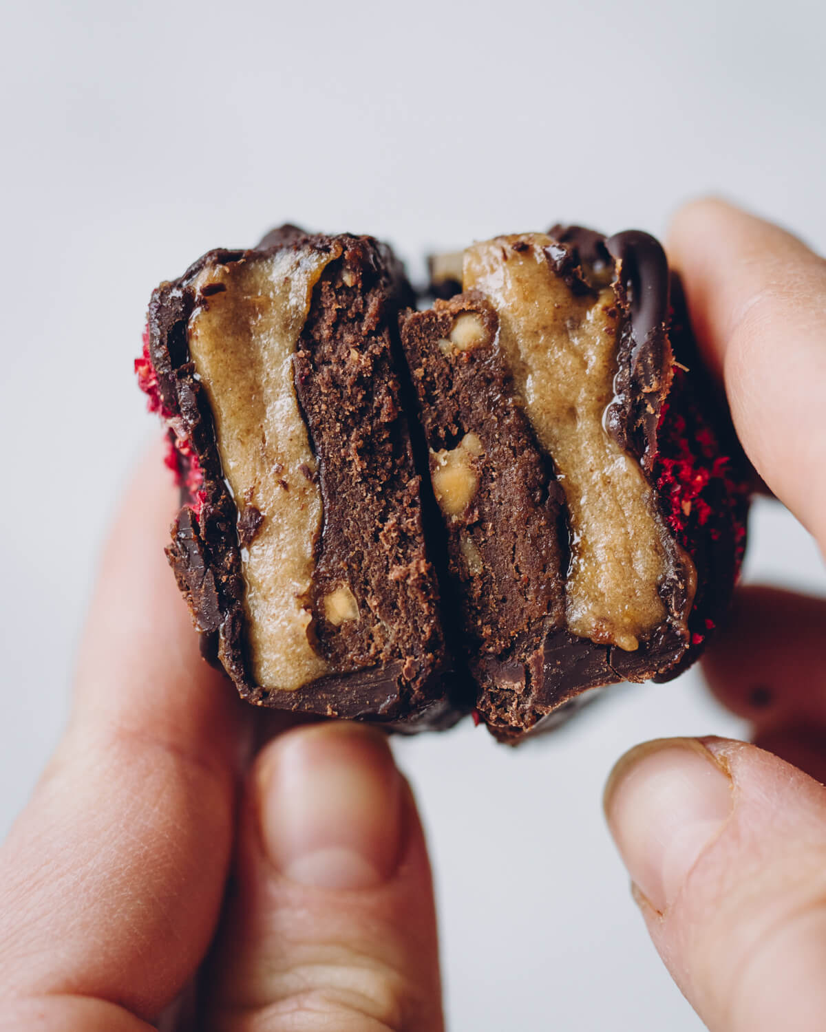 Vegaaniset proteiinipatukat