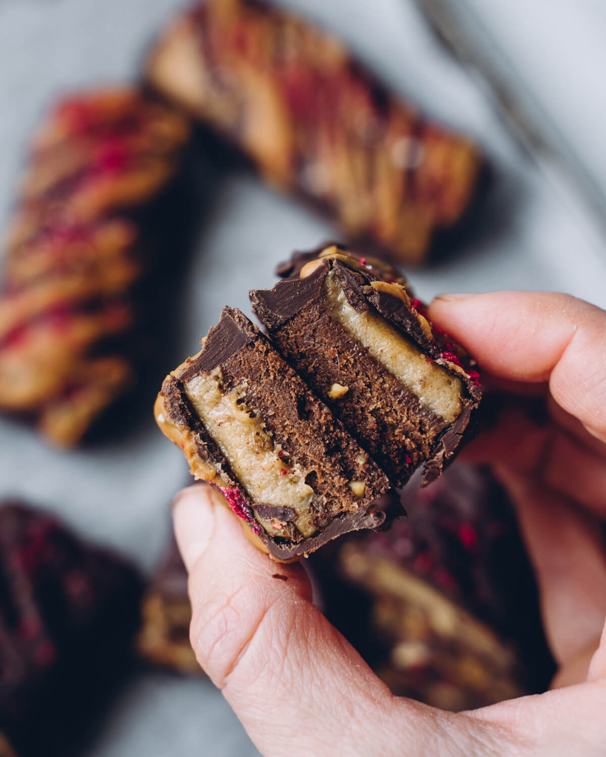 Vegaaniset proteiinipatukat