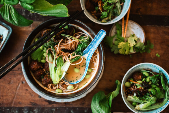 Ramen-keitto. Vegaaninen