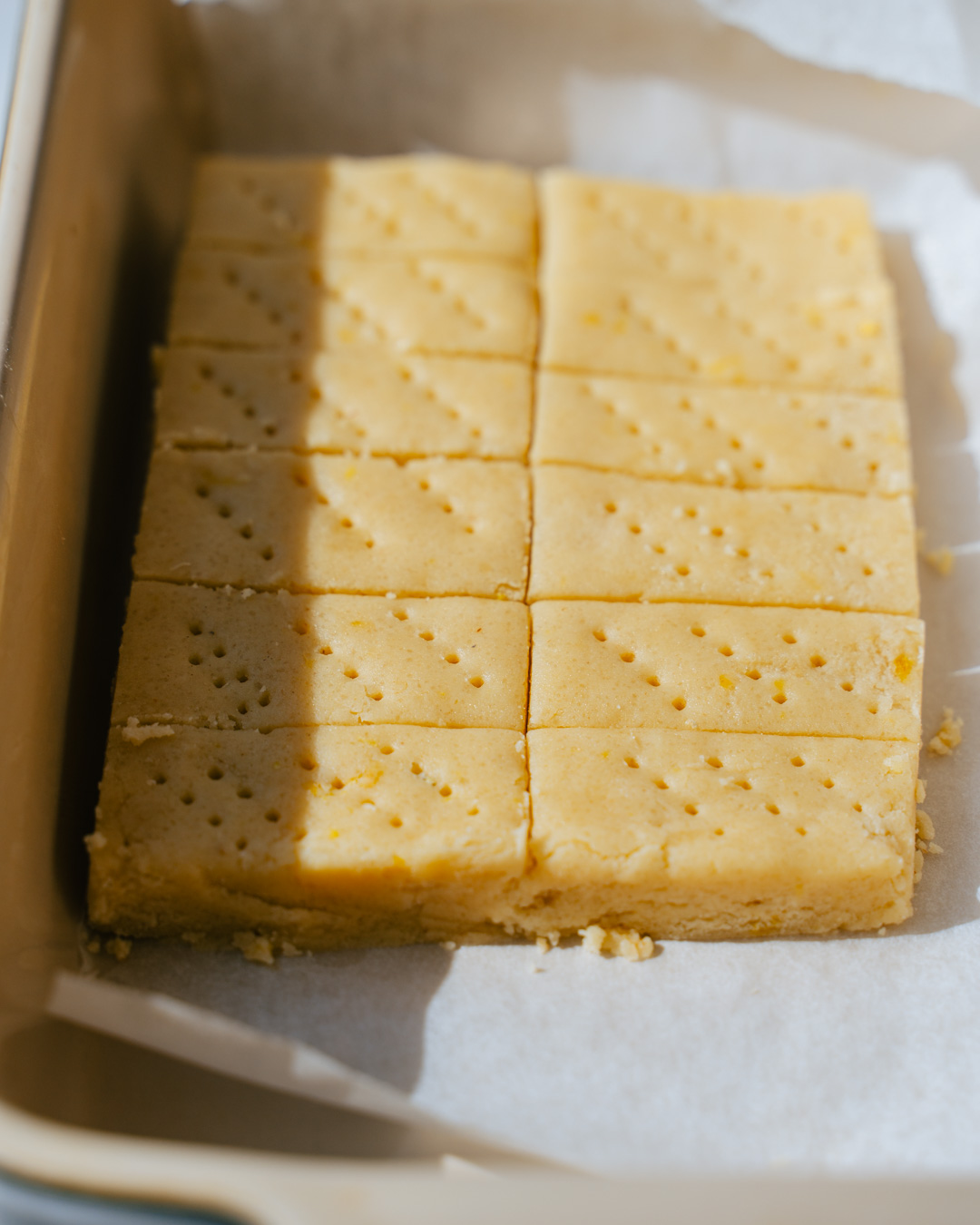 Skotlantilaiset shortbread-keksit. Vegaaninen