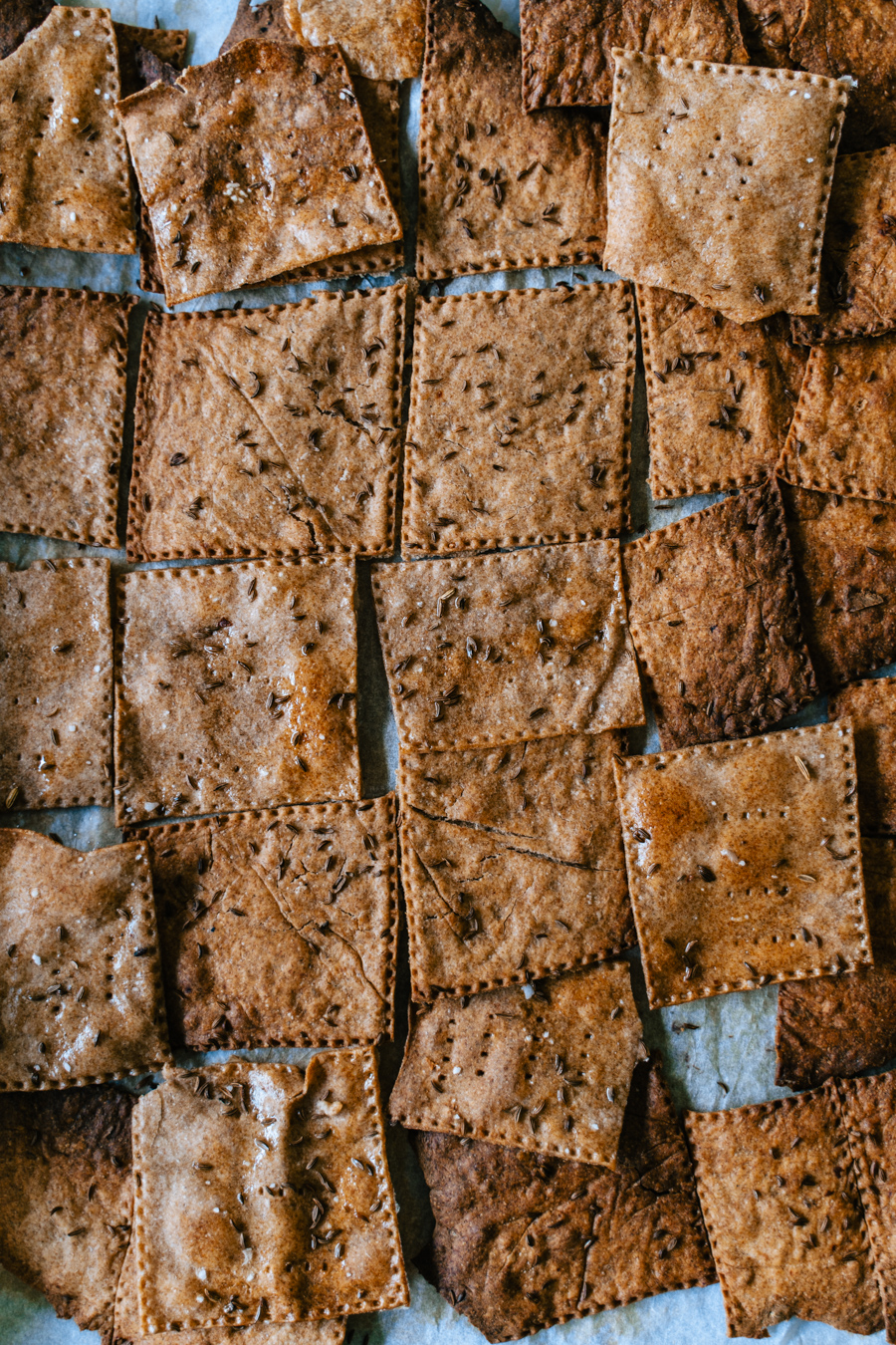 Hapanjuurinäkkileipä