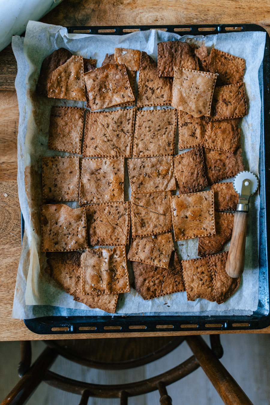 Hapanjuurinäkkileipä