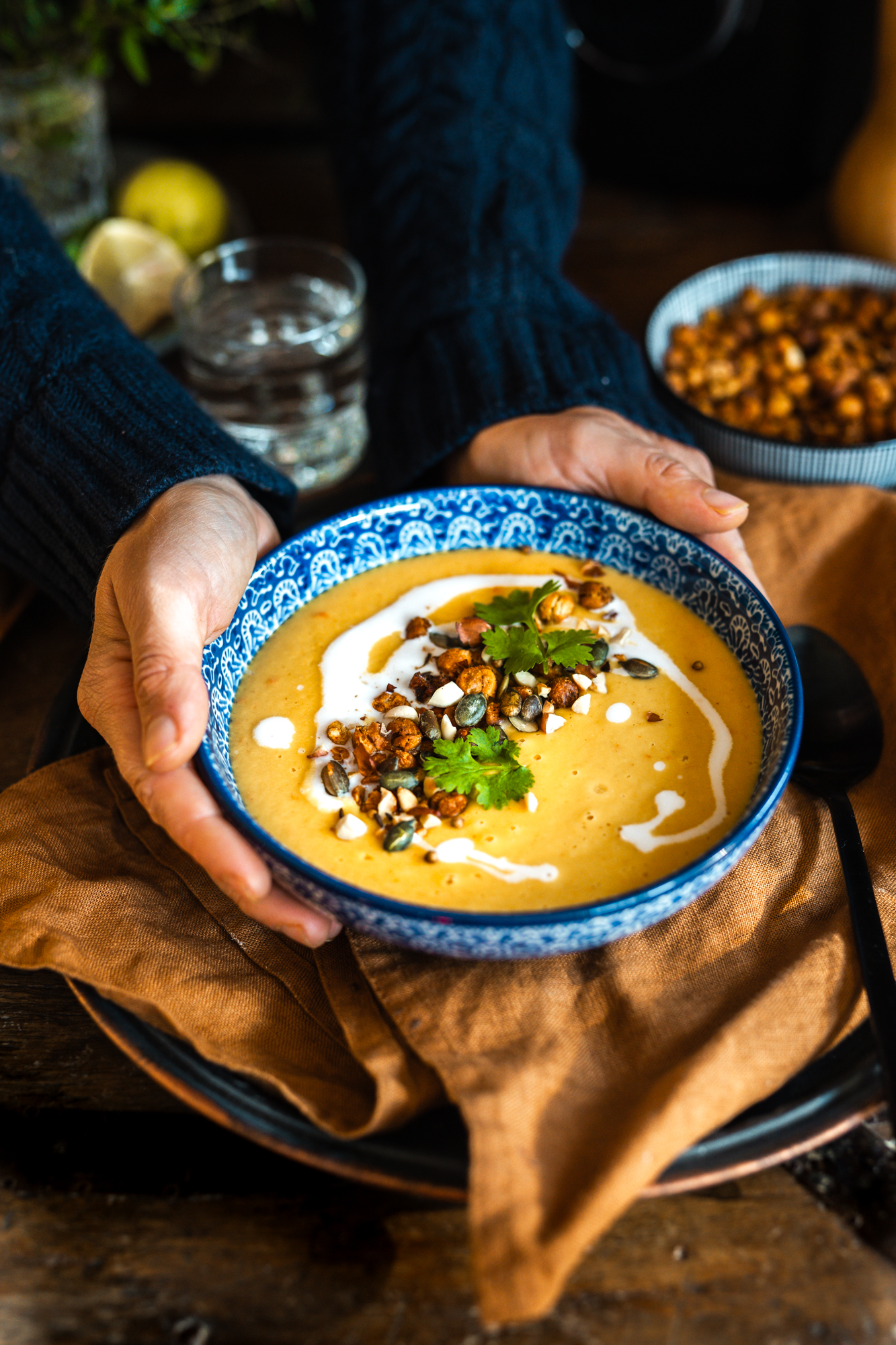 Kurpitsakeitto maapähkinävoilla