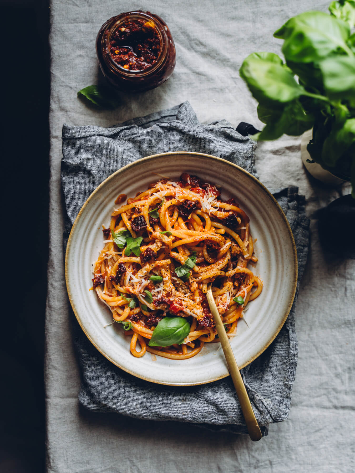 Nduja pasta. Vegaaninen