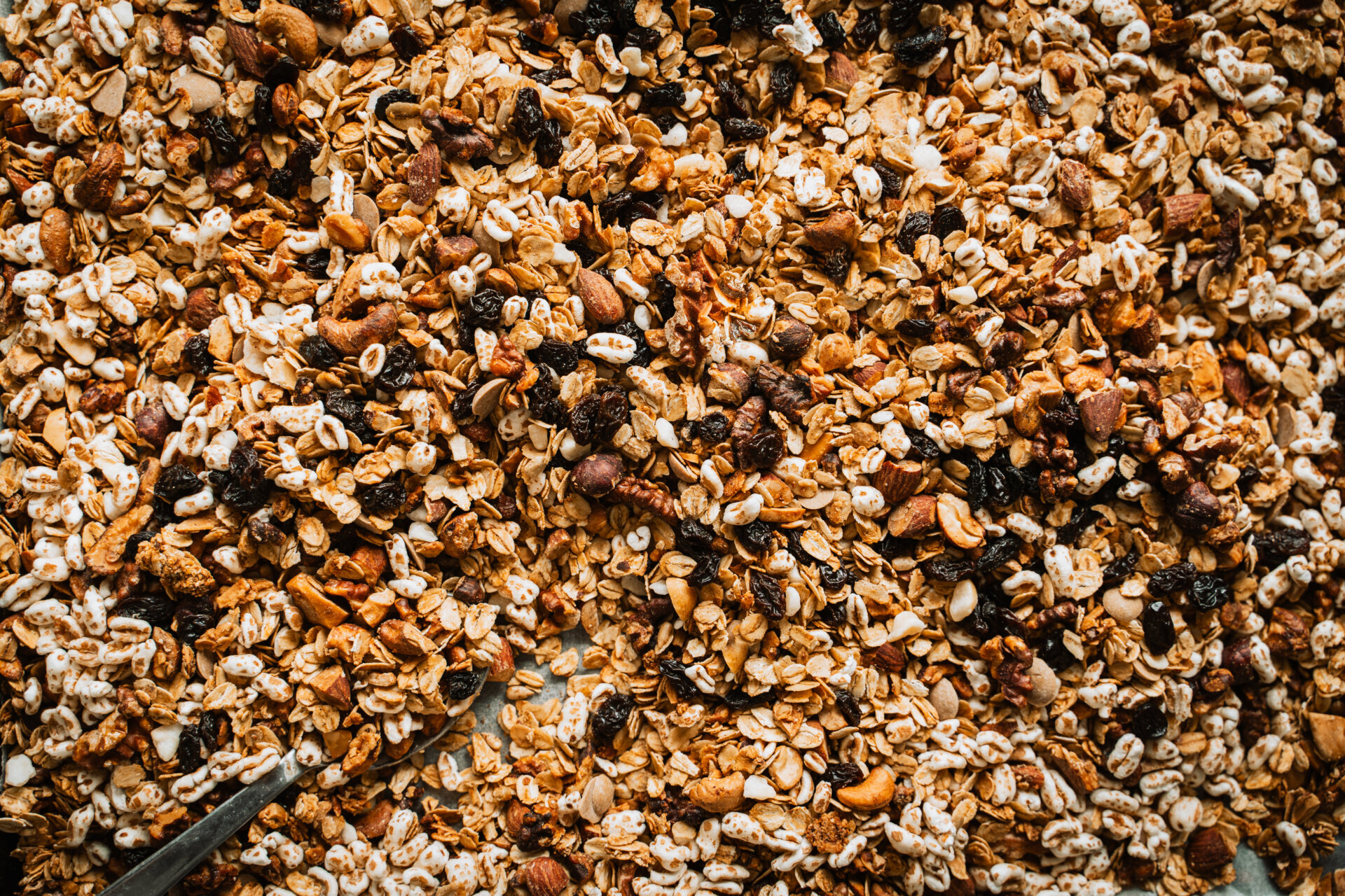 Sokeriton granola
