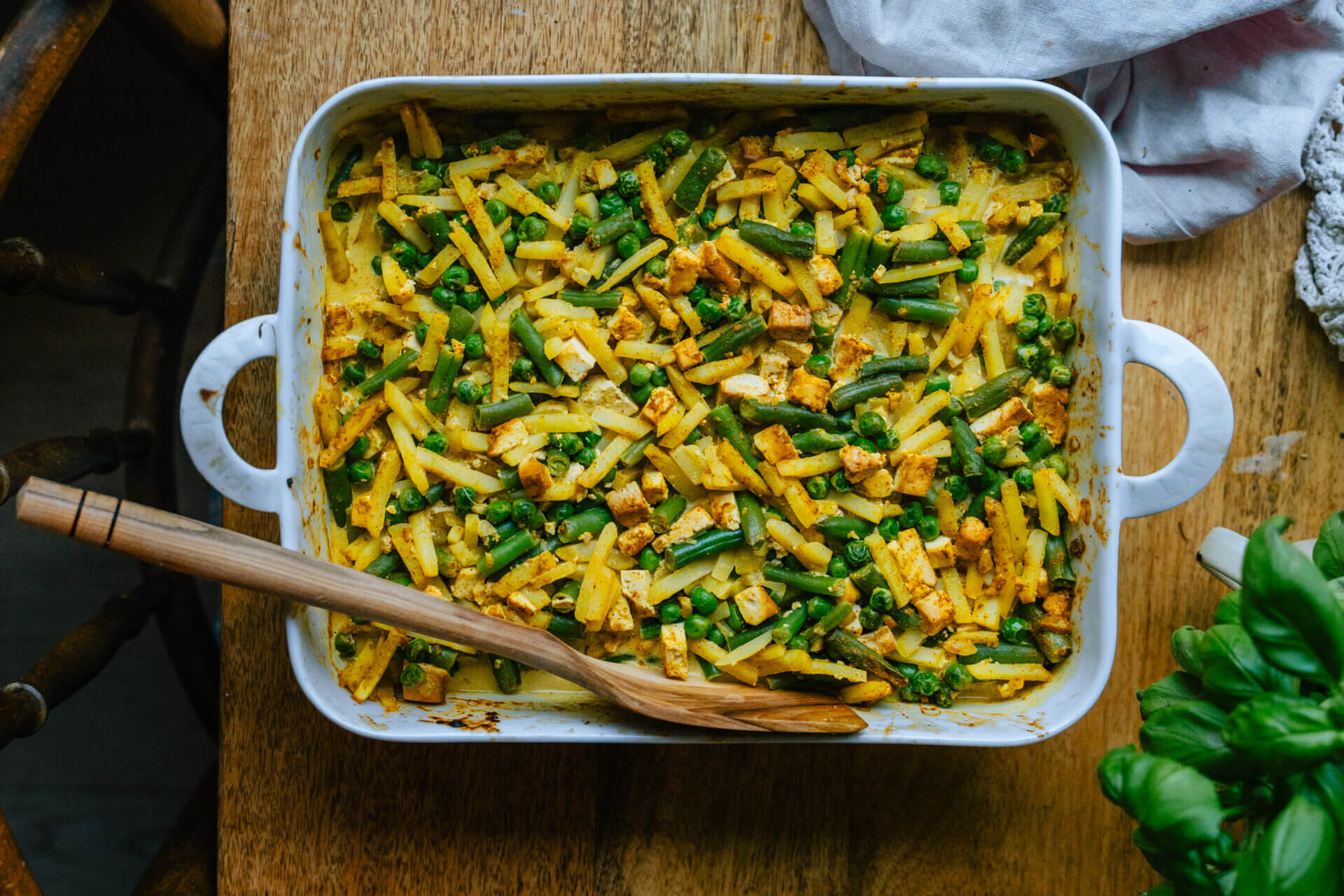 Kanaton kiusaus. Curry-Tofukiusaus. Vegaaninen