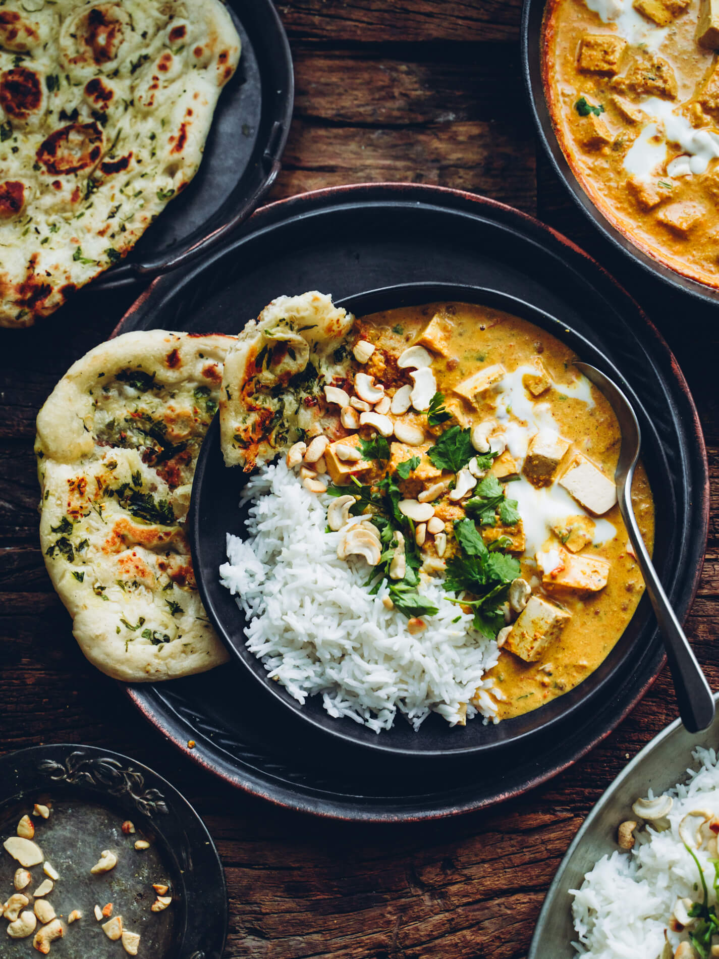 Shahi Paneer tofulla. vegaaninen