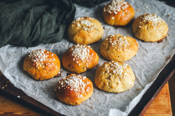 Gluteenittomat ja vegaaniset pullat