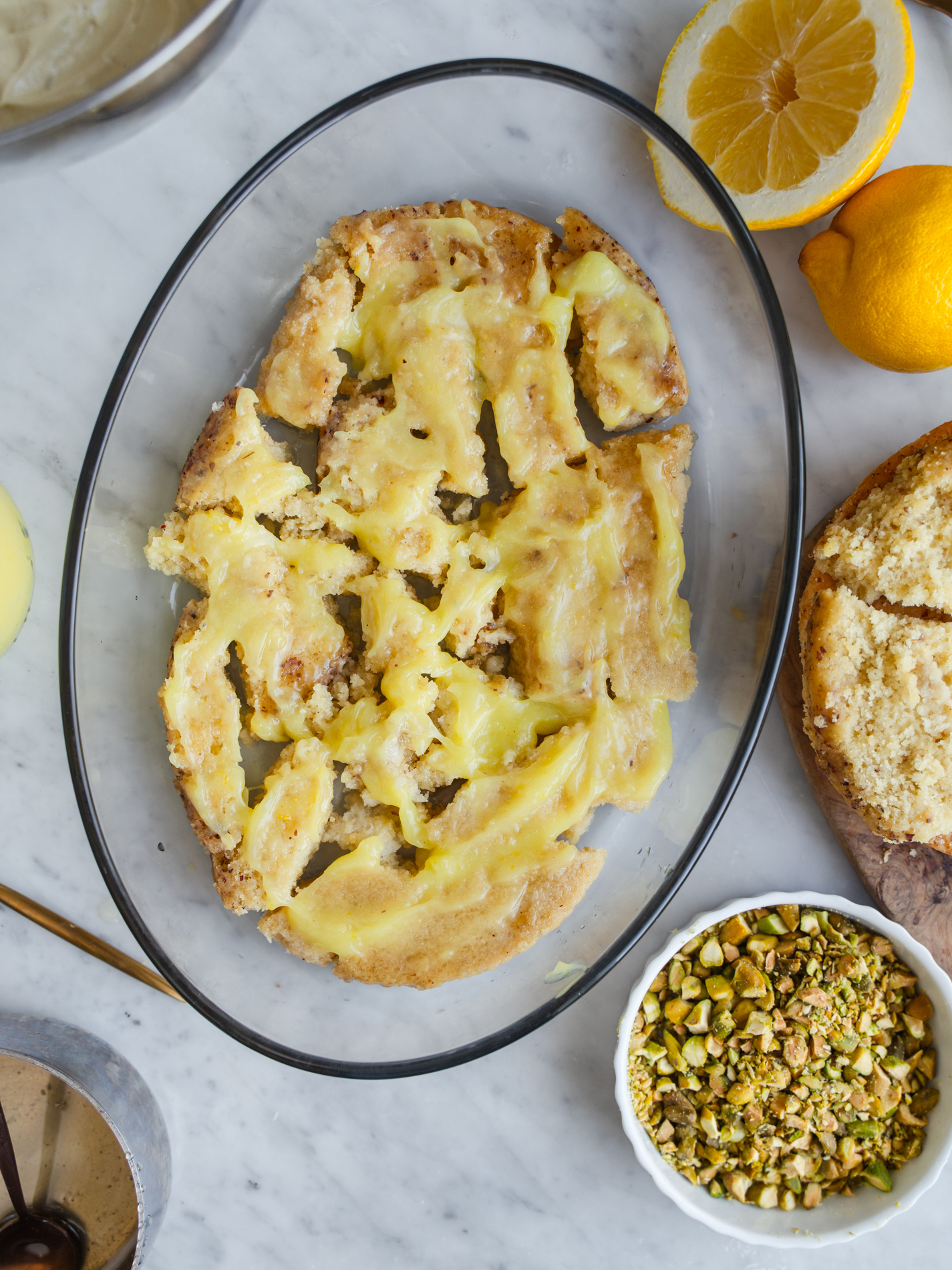 Sitruuna-pistaasitiramisu. Vegaaninen